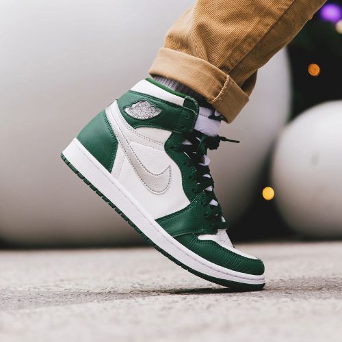 Air Jordan 1 Retro High OG "Gorge Green" sneakers