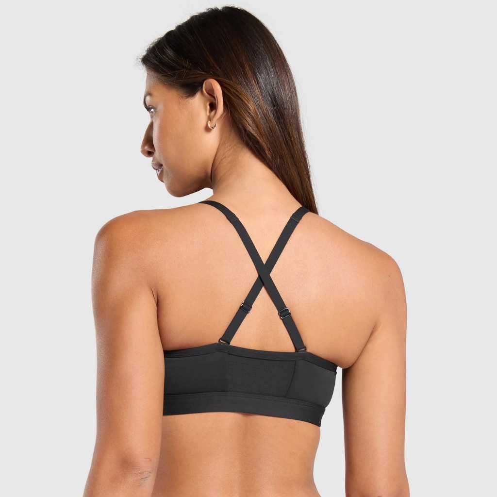 Gymshark Ruched Sports Bra 02